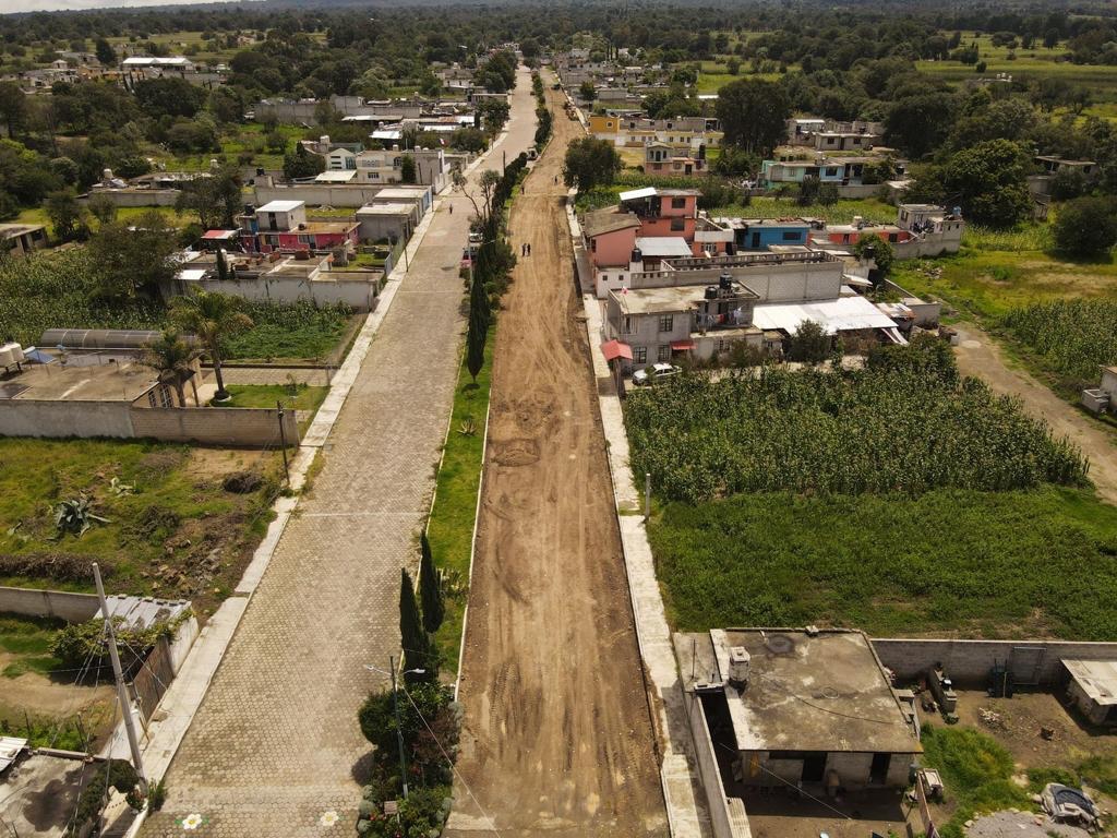 En Chiautempan se realizan 105 obras y acciones que mejoran la calidad de vida de la gente